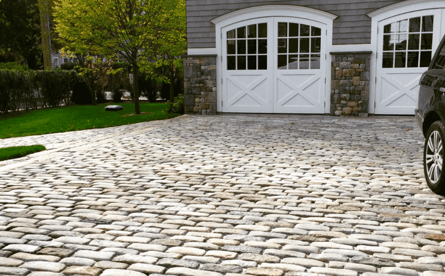 Cobblestone driveway